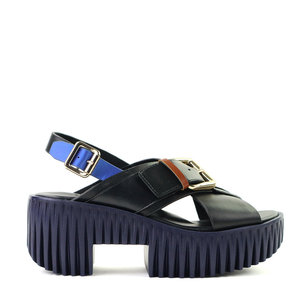 4ccccees Plia June Black side view - Hanig's Footwear