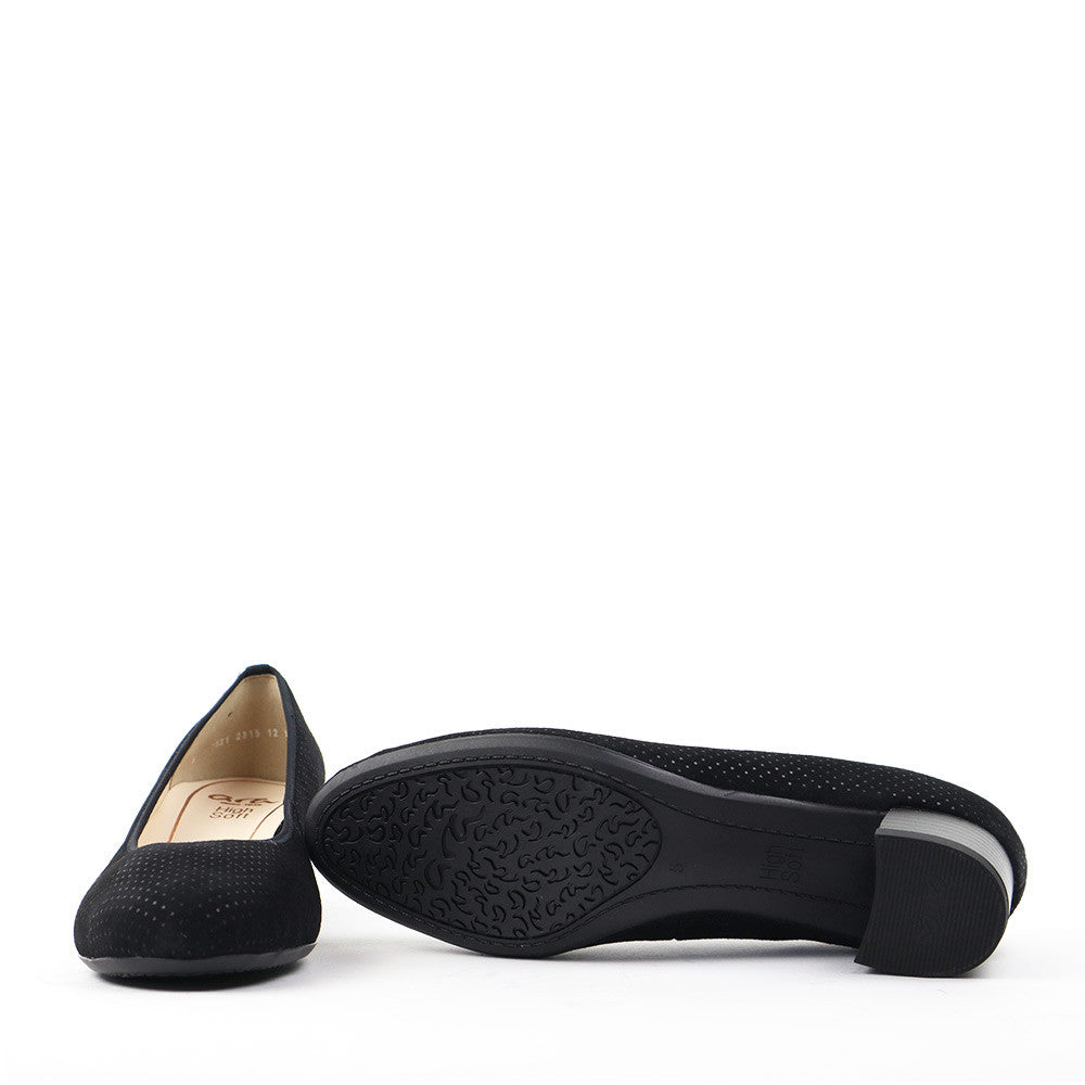 ARA Vivian Black Puntikid sole view - Hanig's Footwear