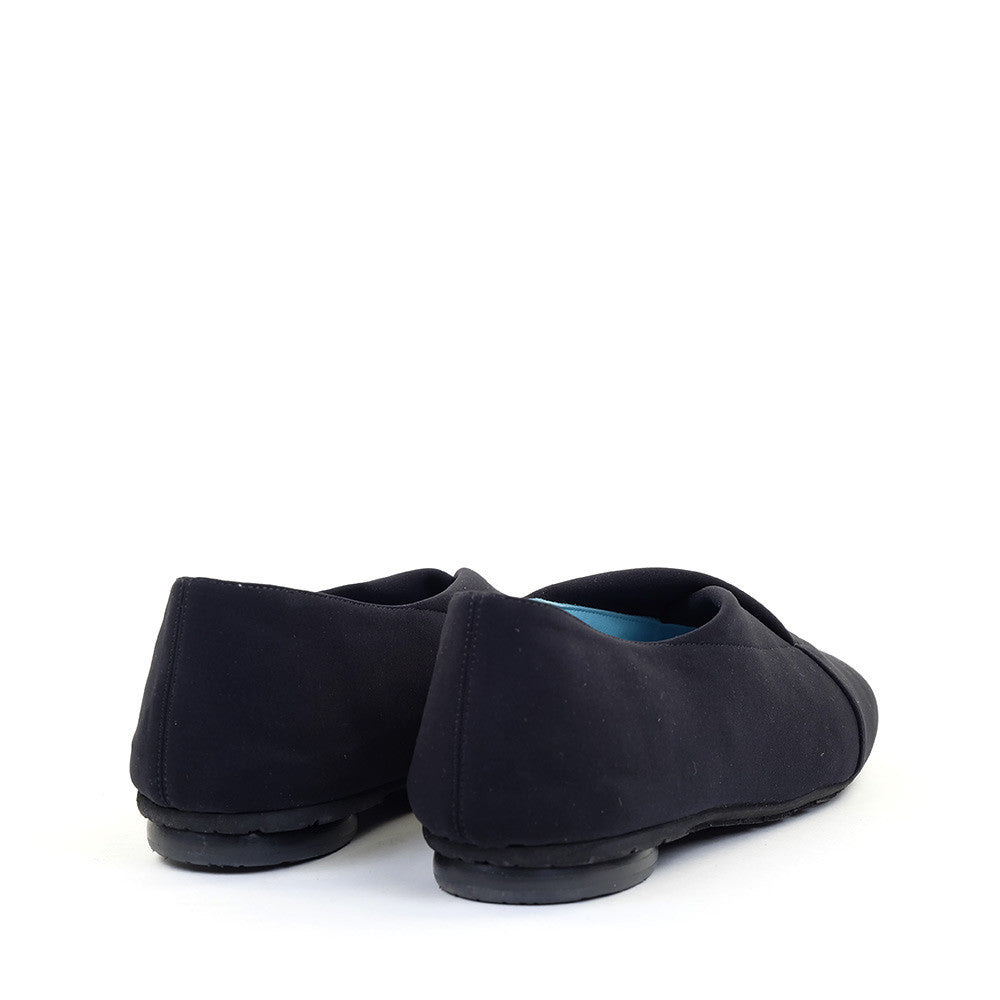 Thierry Rabotin Geranium 2275 Black top view - Hanig's Footwear