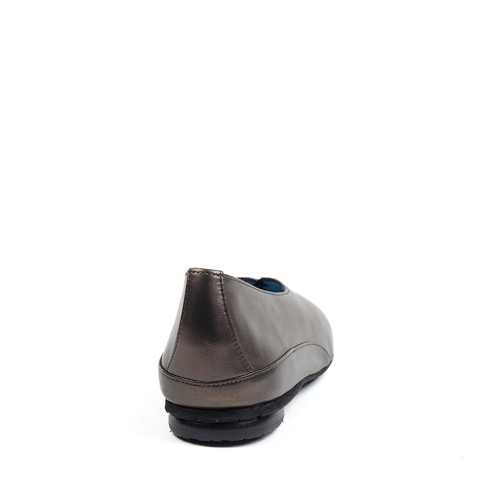 Thierry Rabotin Grace 7410 Bronze Taffetas heel view - Hanig's Footwear