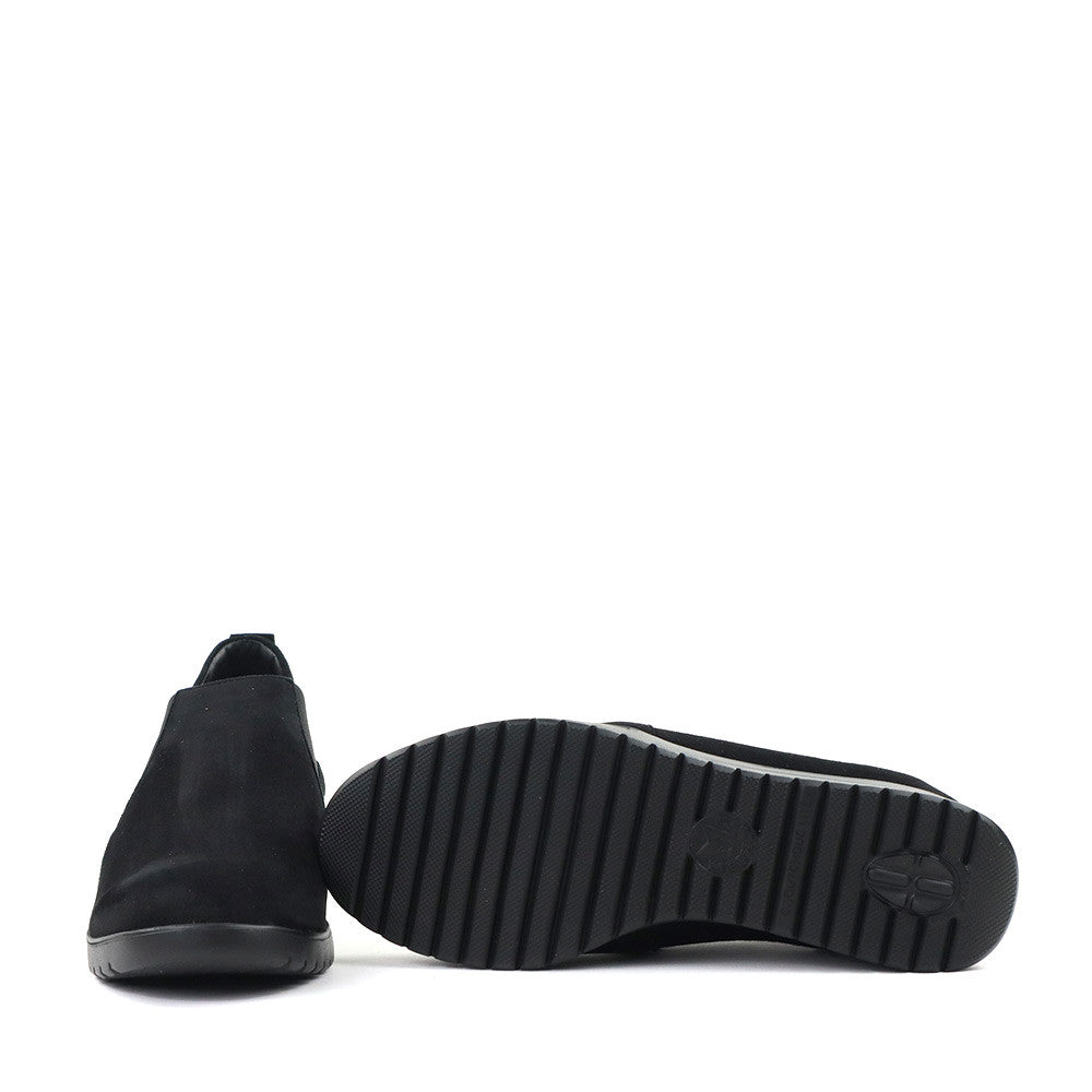 Mephisto Ibelina Black sole view - Hanigs Footwear