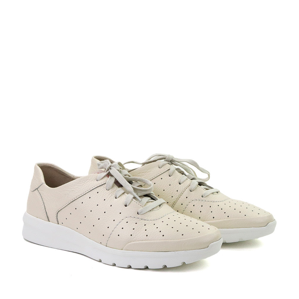 Mephist Marilis Light Sand angle - Hanig's Footwear