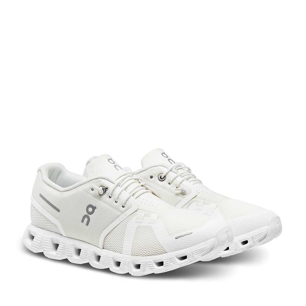 On Cloud 5 Undyed White Mens angle view - Hanig's Footwear