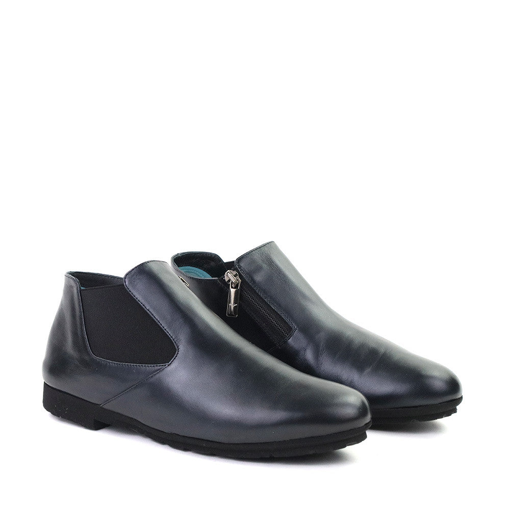 Thierry Rabotin Gymnasion 2432MD Black Taffetas angle view - Hanig's Footwear