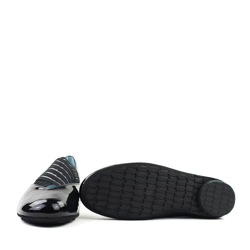 Thierry Rabotin Gragas 2438 Black Shine sole view - Hanig's Footwear