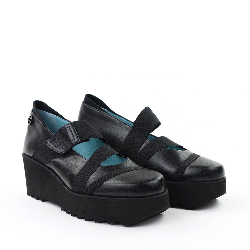 Thierry Rabotin Darcy T0201U7 Black Nappa side view - Hanig's Footwear