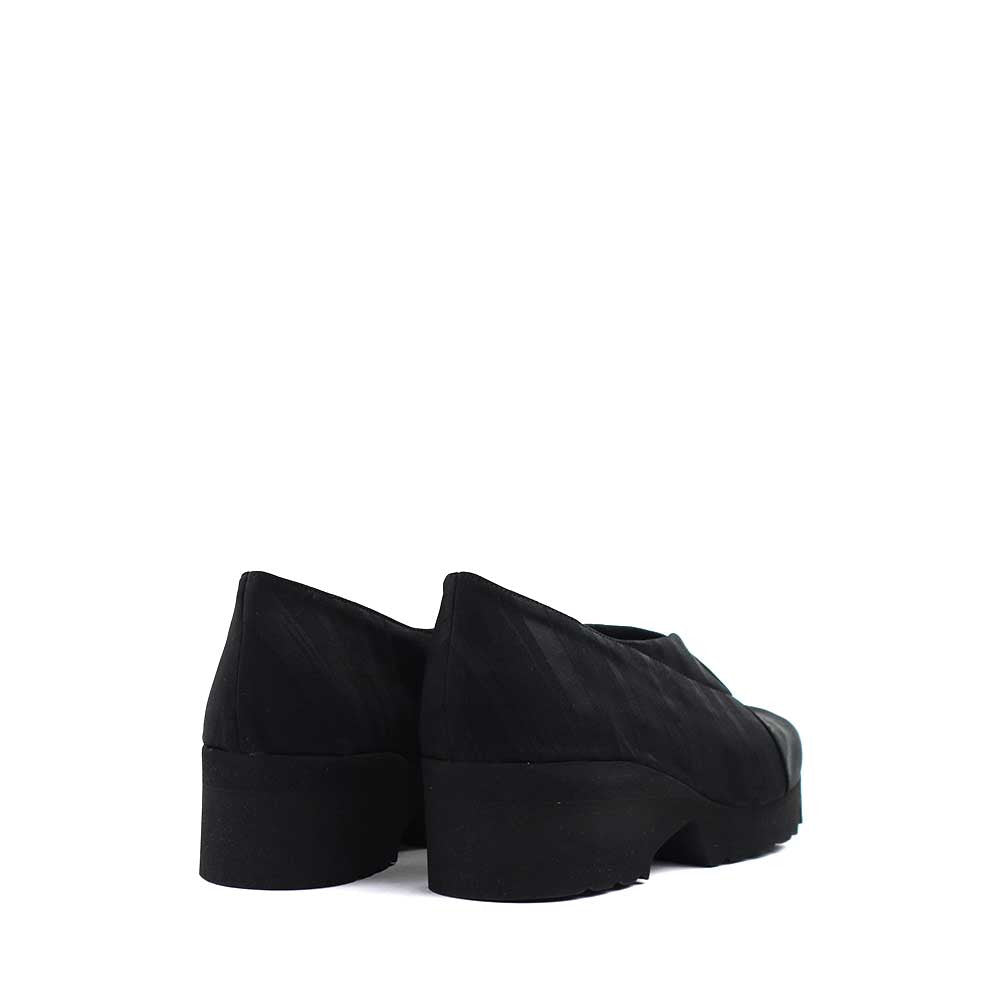 Thierry Rabotin Damin 3523H Black Nono heel view - Hanig's Footwear