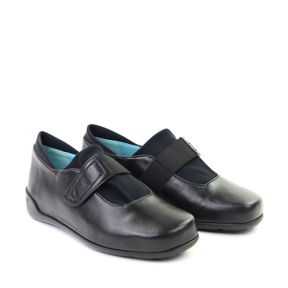 Thierry Rabotin Keaton 4906 Black Nappa angle view - Hanig's Footwear