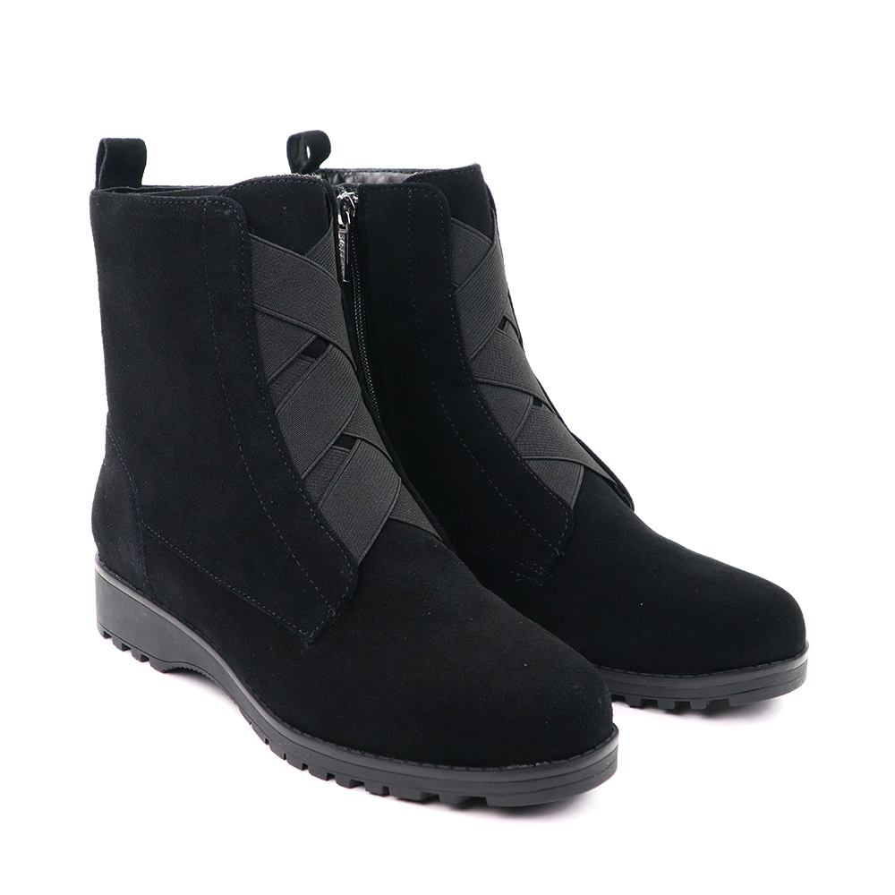 Valdini Sarah Black angle view - Hanig's Footwear