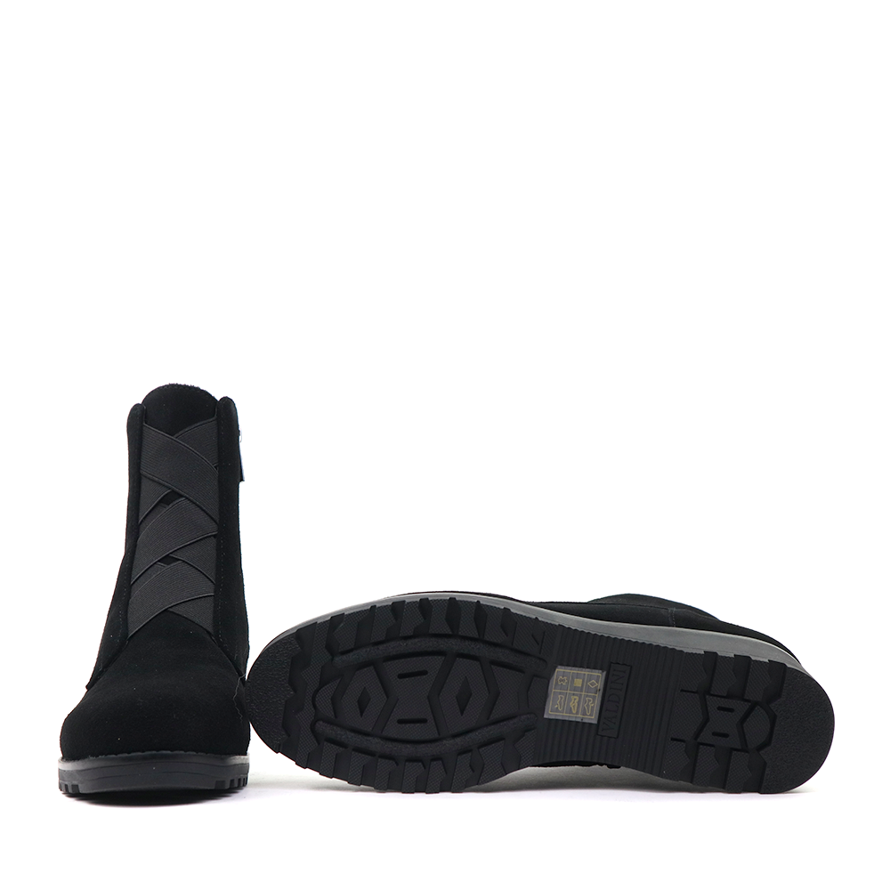 Valdini Sarah Black sole view - Hanig's Footwear