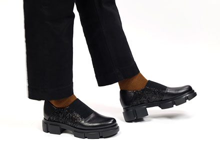 Historic Italian Soul, Modern Visage: Pas de Rouge Returns to Hanig’s Footwear