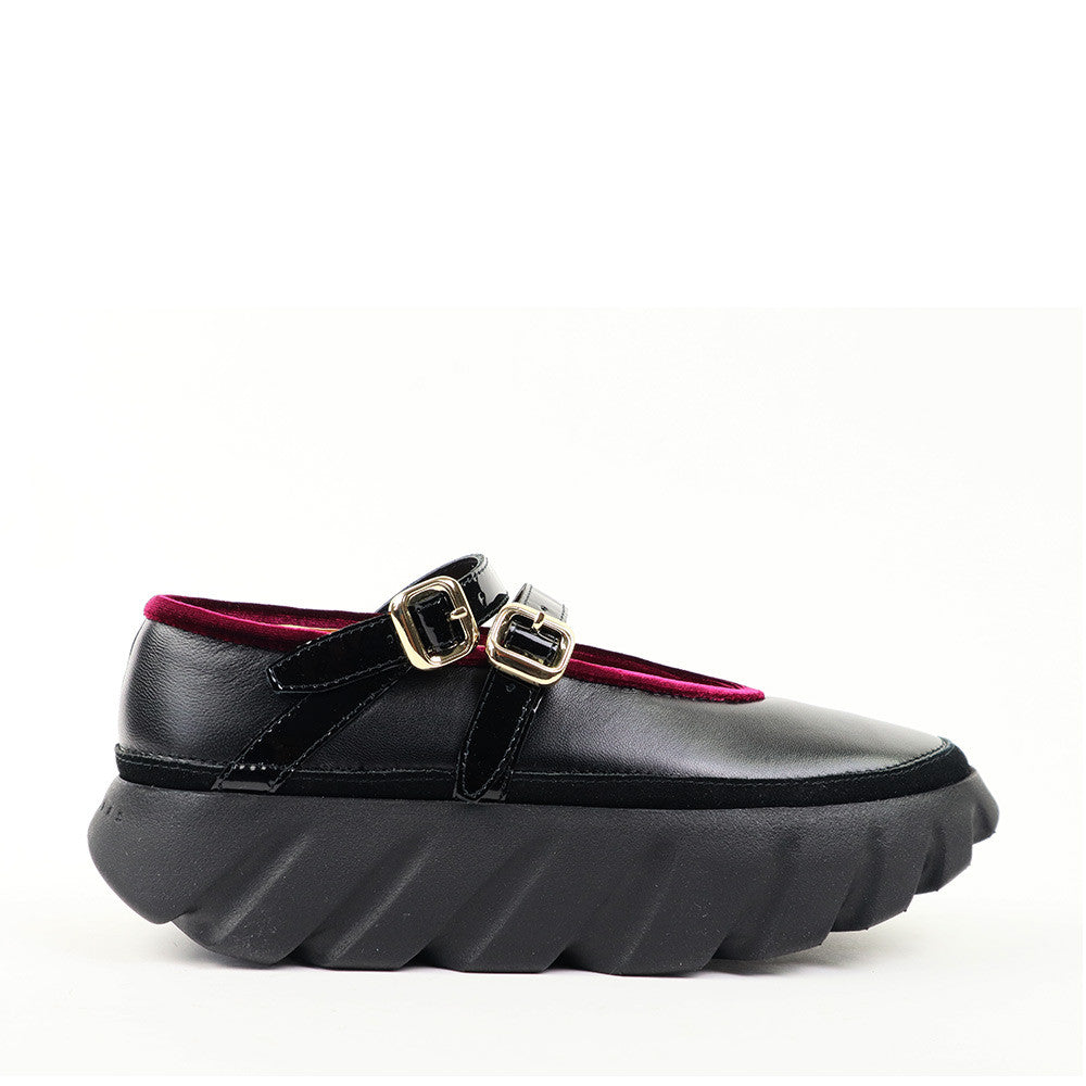 4ccccees Tura Ballet Black side view - Hanig's Footwear