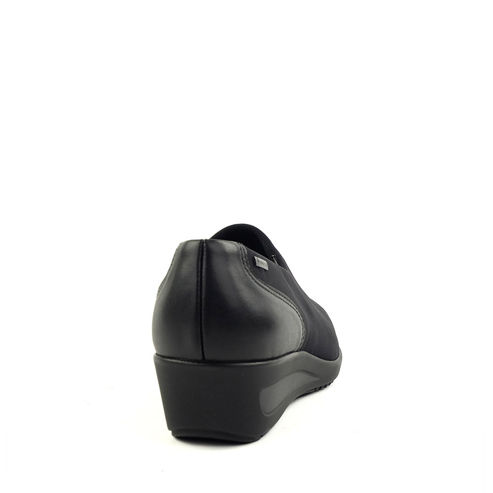 Ara Zurich in Black Gore tex heel view - Hanig's Footwear