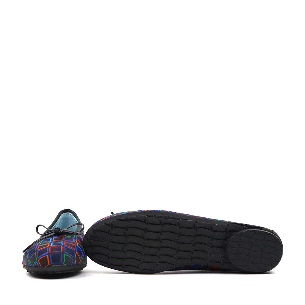 Thierry Rabotin Glenda 7453 Black Squares sole view - Hanig's Footwear