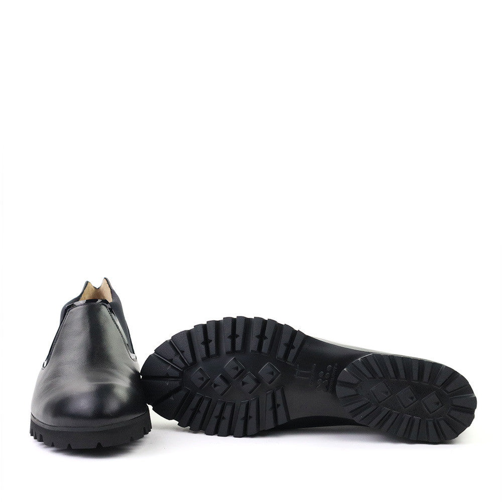 Thierry Rabotin Ofelia 6560T Black Nappa sole view - Hanig's Footwear