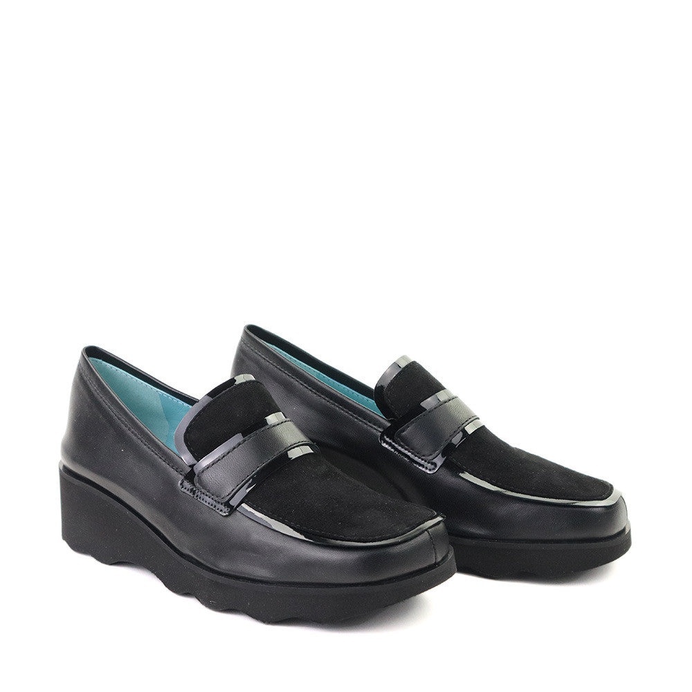 Thierry Rabotin Tandemaus 4128 Black angle view - Hanigs Footwear